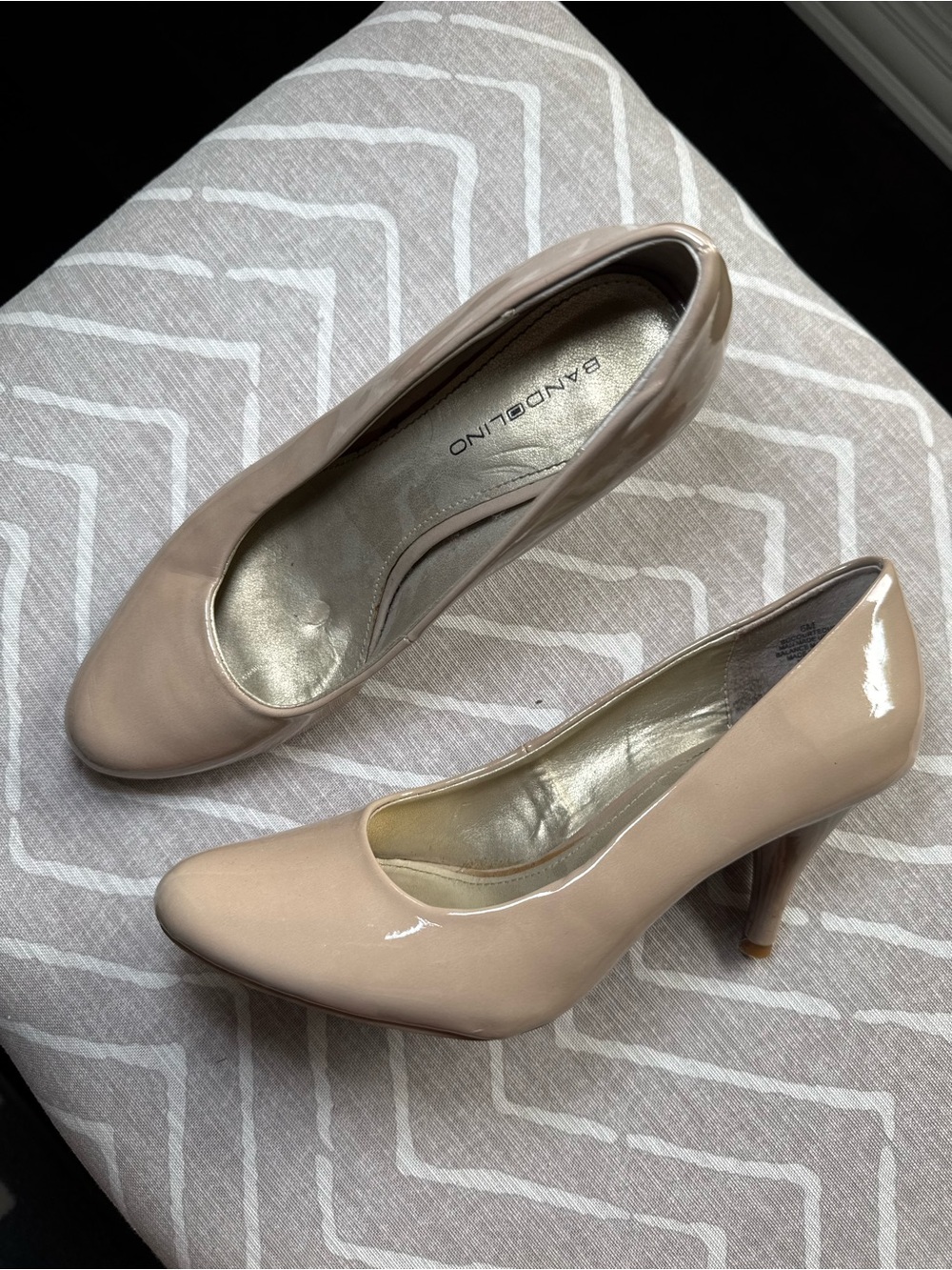 Bandolino Blush Patent Leather Pumps